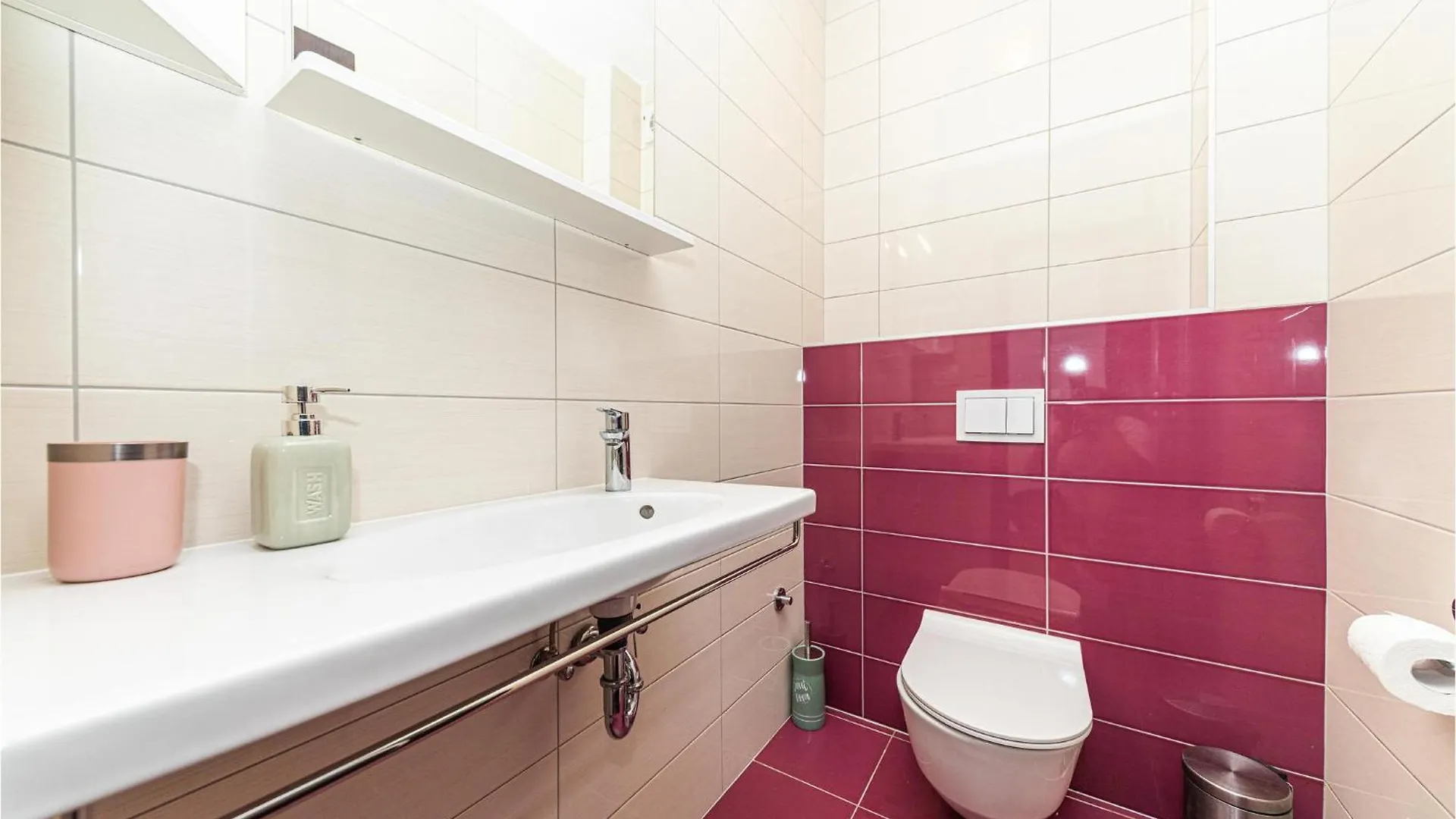Beautiful Home In Seget Donji With Jacuzzi Holiday home